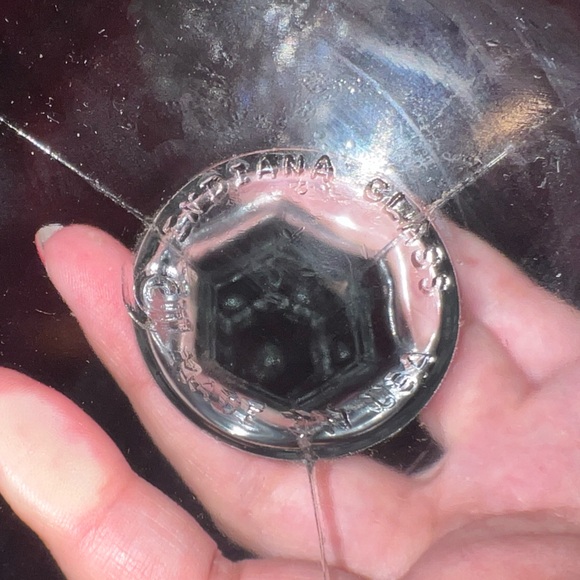 Vintage Indiana Glass Company Made in the USA Candy Dish - Picture 7 of 11